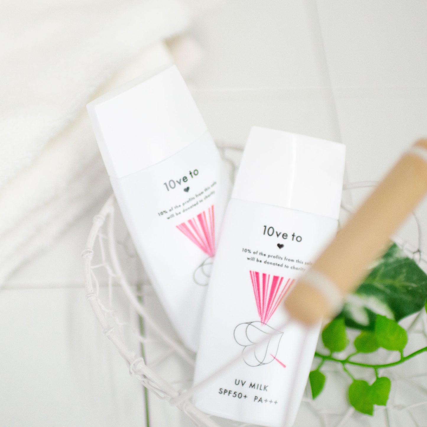 ラブトゥ UVミルク (SPF50+/PA+++)
