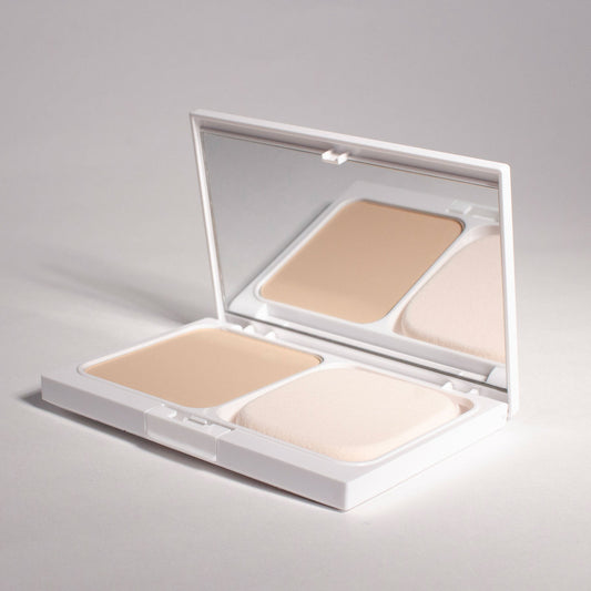 パウダーファンデは乾燥する？しっとり仕上げるコツ